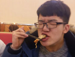 乌兰浩特烧烤加盟,学烧烤技术,开烧烤店多少钱疯狂烤翅