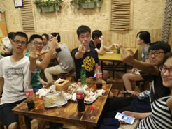 乌兰浩特烧烤加盟,学烧烤技术,开烧烤店多少钱疯狂烤翅加盟
